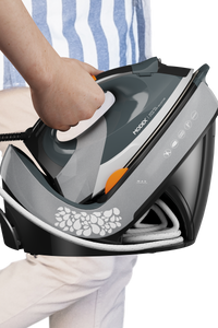 Gc9350 مكواة بخار